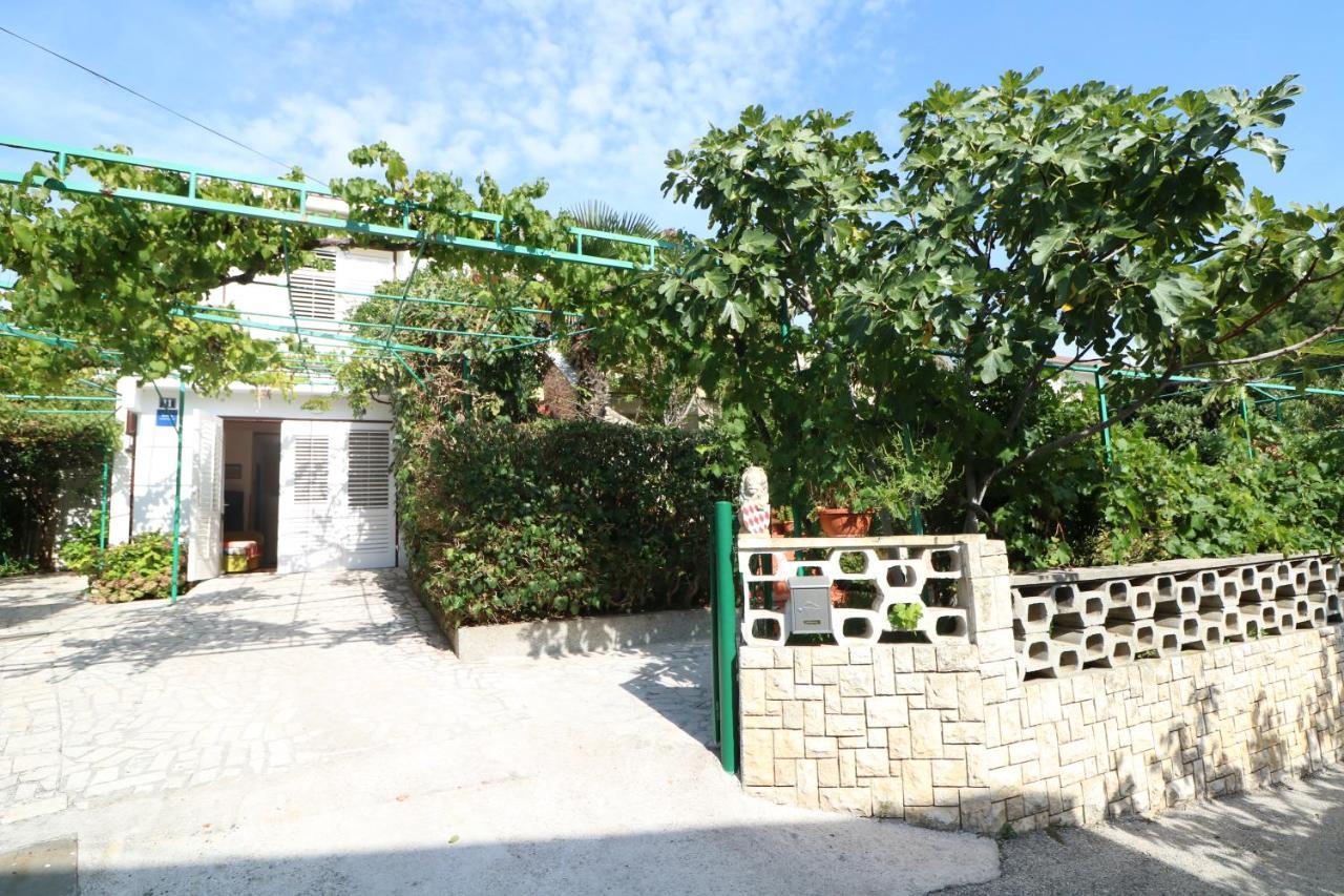 Apartments Magasic With Terrace Baska  Exterior photo